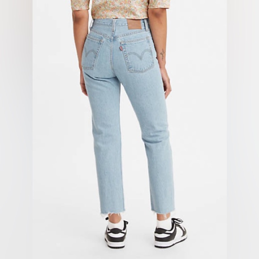Levi’s Wedgie Jean - Size 25